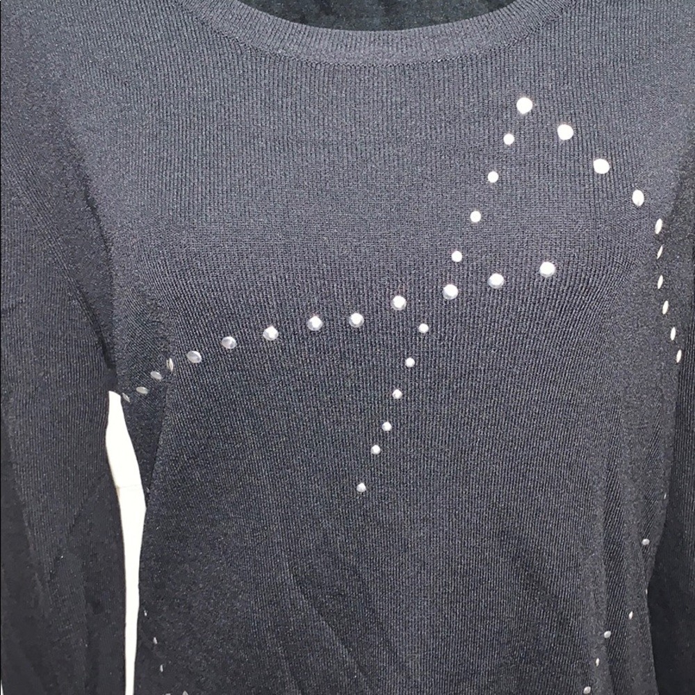 Sweater - Picture 4 of 5